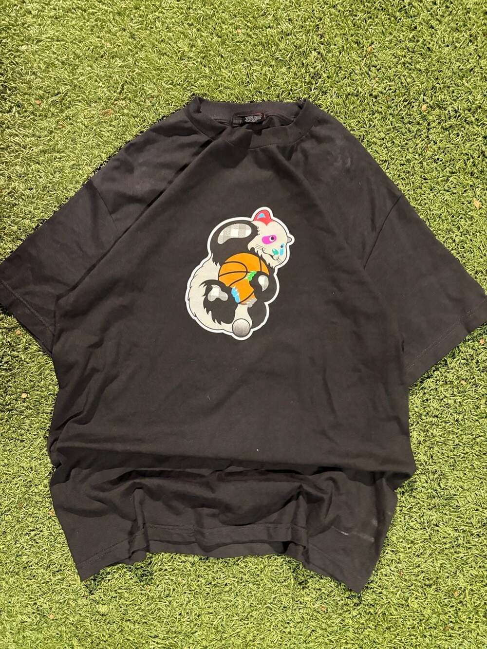 Undefeated Graphic T-Shirt Black Size Large
